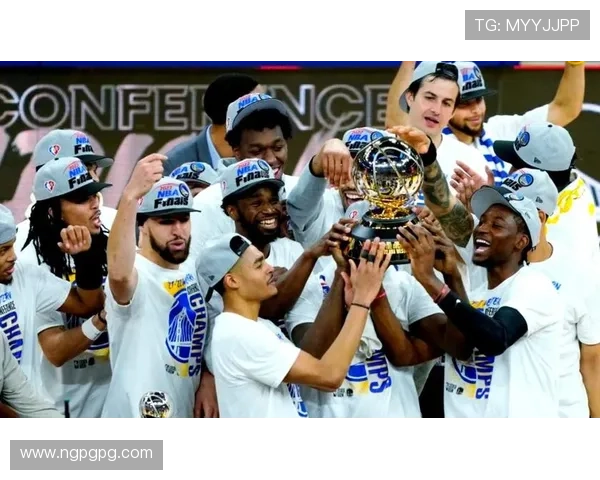 NBA总决赛直播火热开启,见证总冠军荣耀诞生时刻 NBA总决赛直播火热开启,见证总冠军荣耀诞生时刻